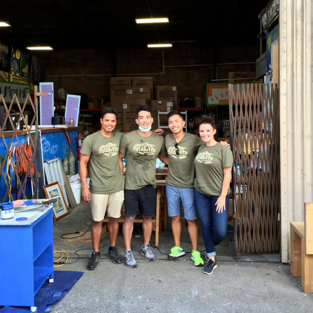 Helps Improve Hawaii With Habitat For Humanity
