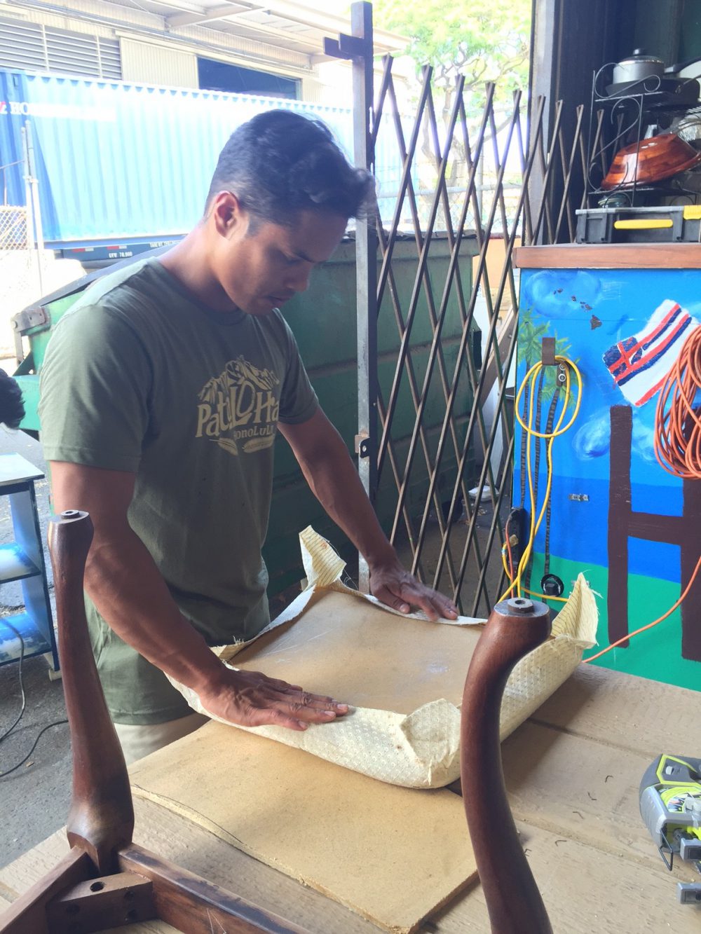 Helps Improve Hawaii With Habitat For Humanity